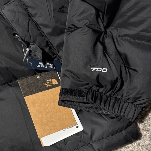 The North Face Men's Classic Black Puffer Coat Retro Nuptse - Picture 3 of 6